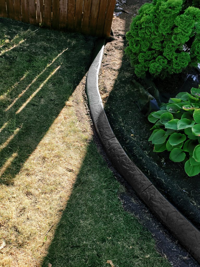 Curbing for a garden